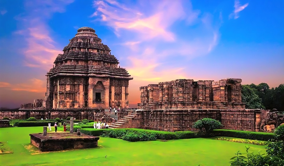 Konark_Sun_Temple_13e71cbb6e